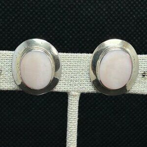 Vintage Sterling Silver 925 Pink Shell Mother of Pearl Oval Stud Earrings .75" L